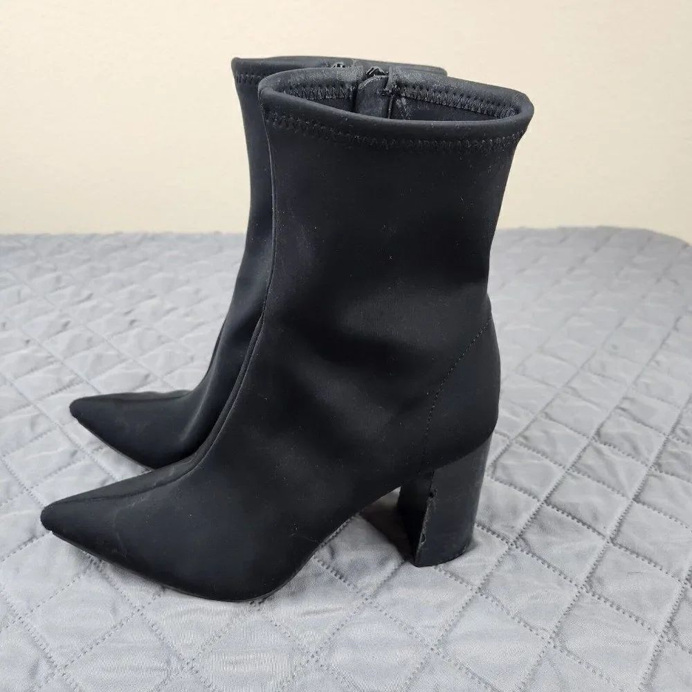 Jeffrey Campbell Black Neoprene Sock Boot Pointed Toe Siren Womens Size 8.5